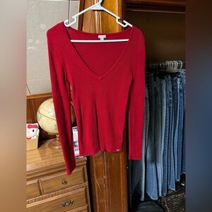 Woman’s Guess Sweater